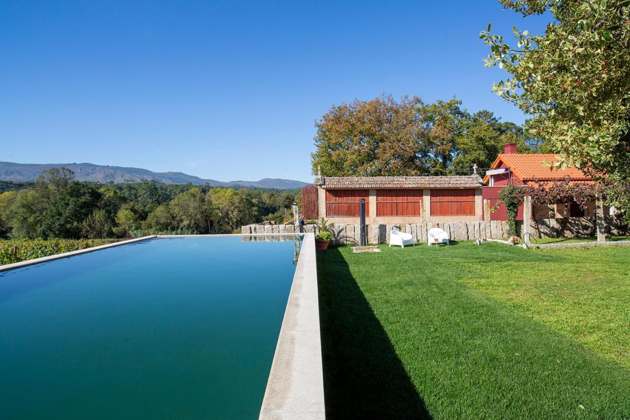 Quinta De Vila Nova - Agroturismo มองเซา ภายนอก รูปภาพ